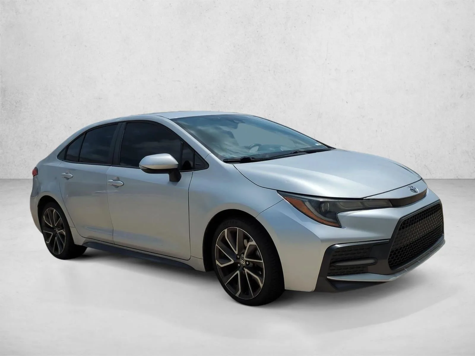 2020 Toyota Corolla SE CVT (Natl) photo 3