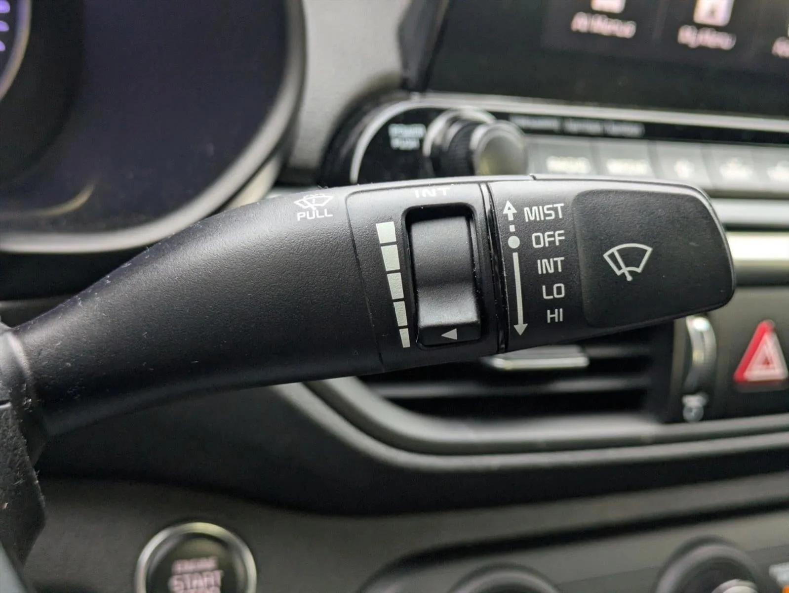 2020 Kia Forte GT-Line IVT photo 8