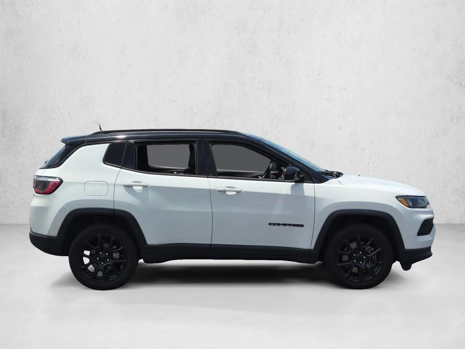 2024 Jeep Compass Latitude 4x4 photo 4