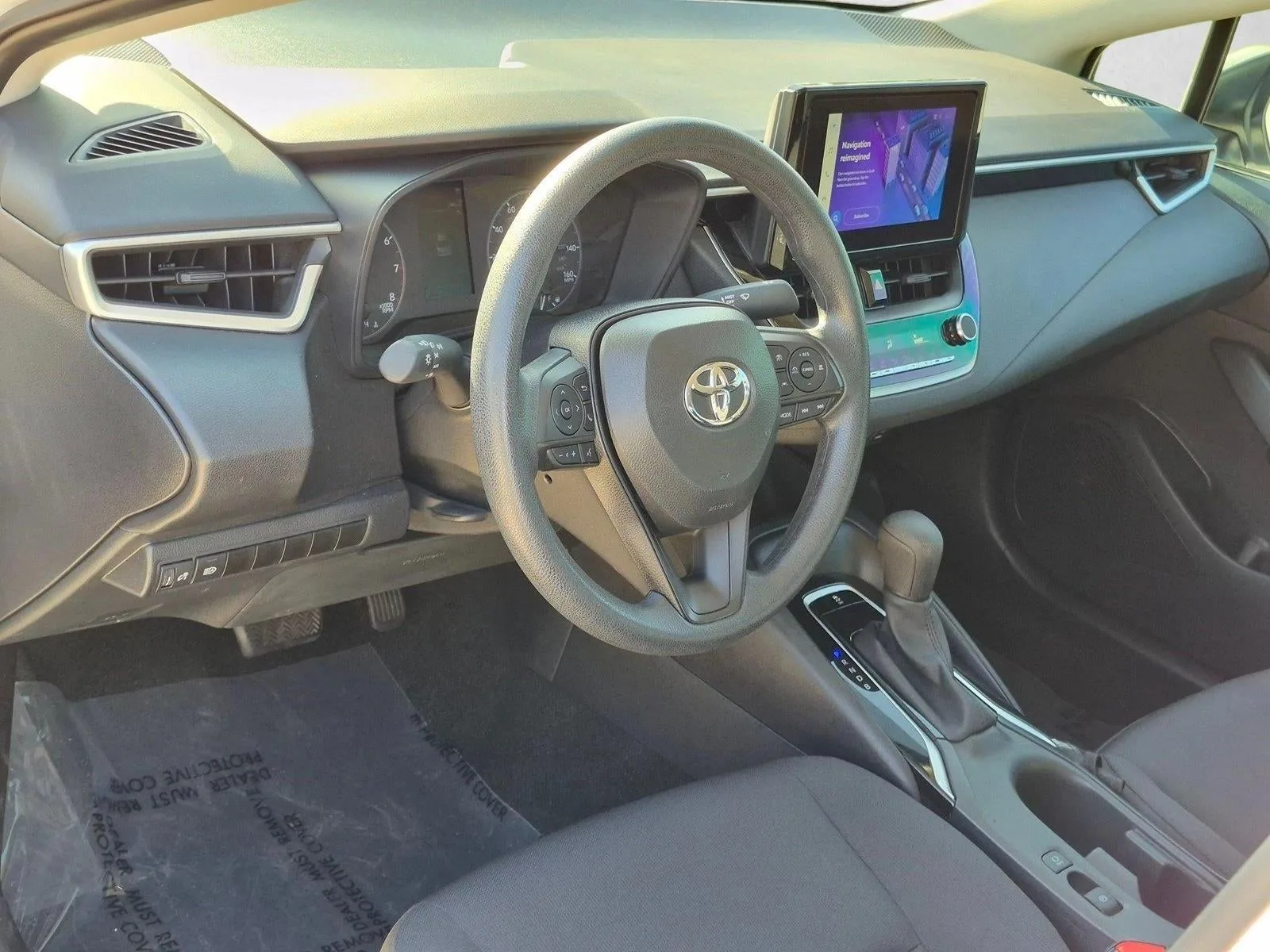2024 Toyota Corolla LE CVT (Natl) photo 9