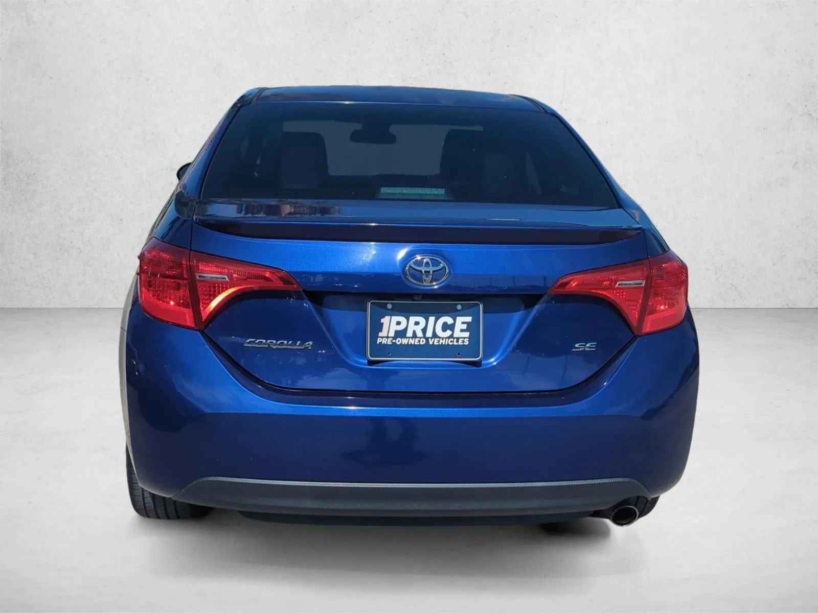 2018 Toyota Corolla SE CVT (Natl) photo 7