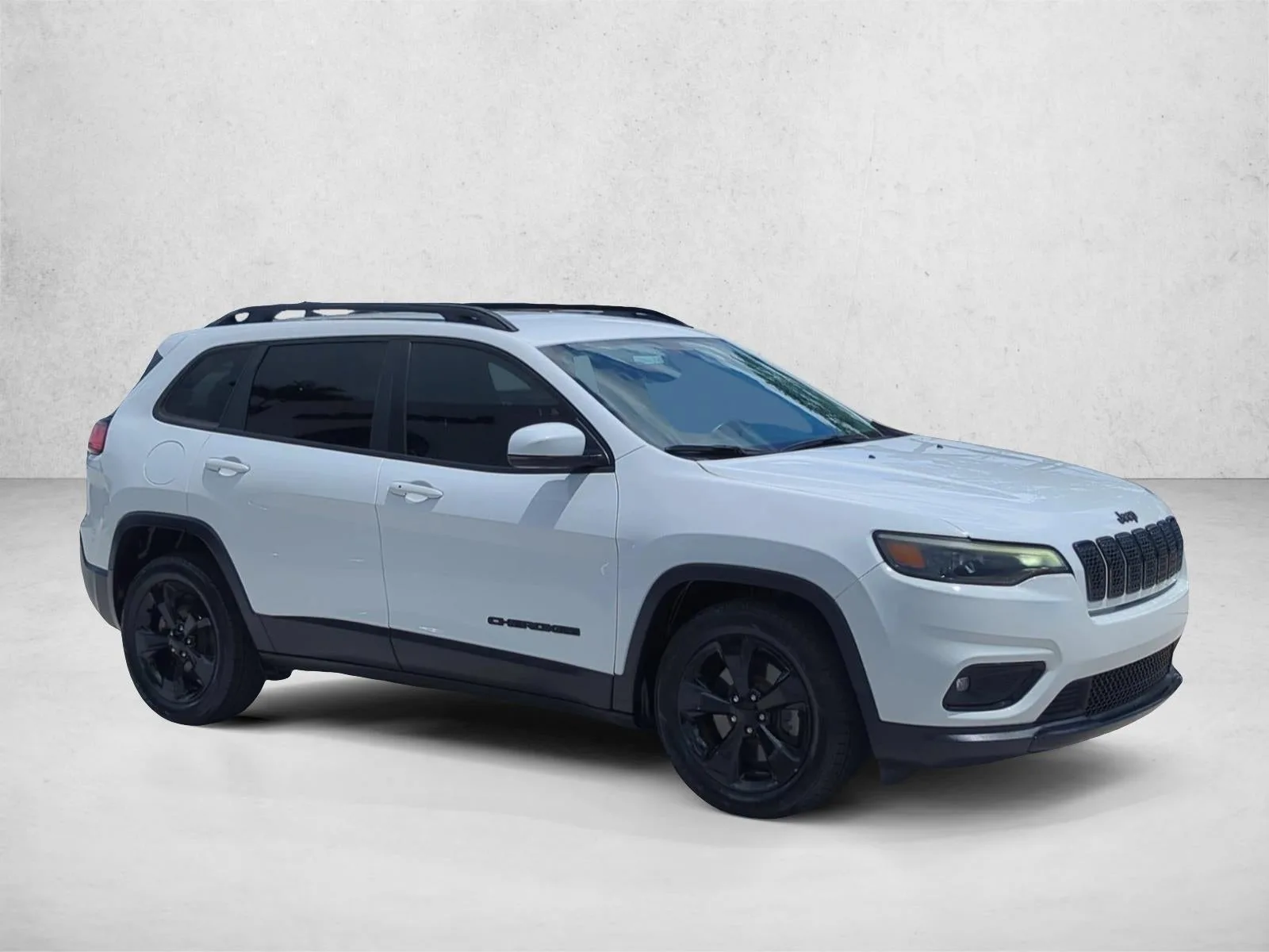 2020 Jeep Cherokee Altitude FWD photo 3