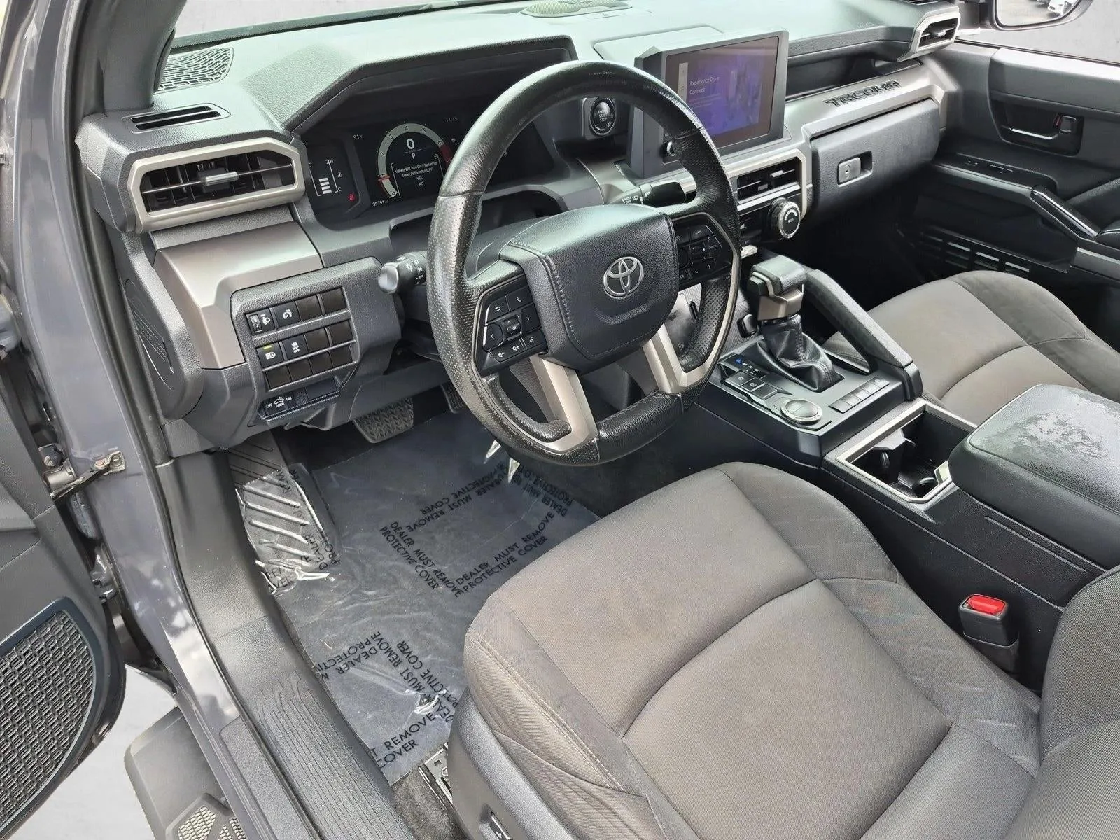 2024 Toyota Tacoma SR5 photo 10