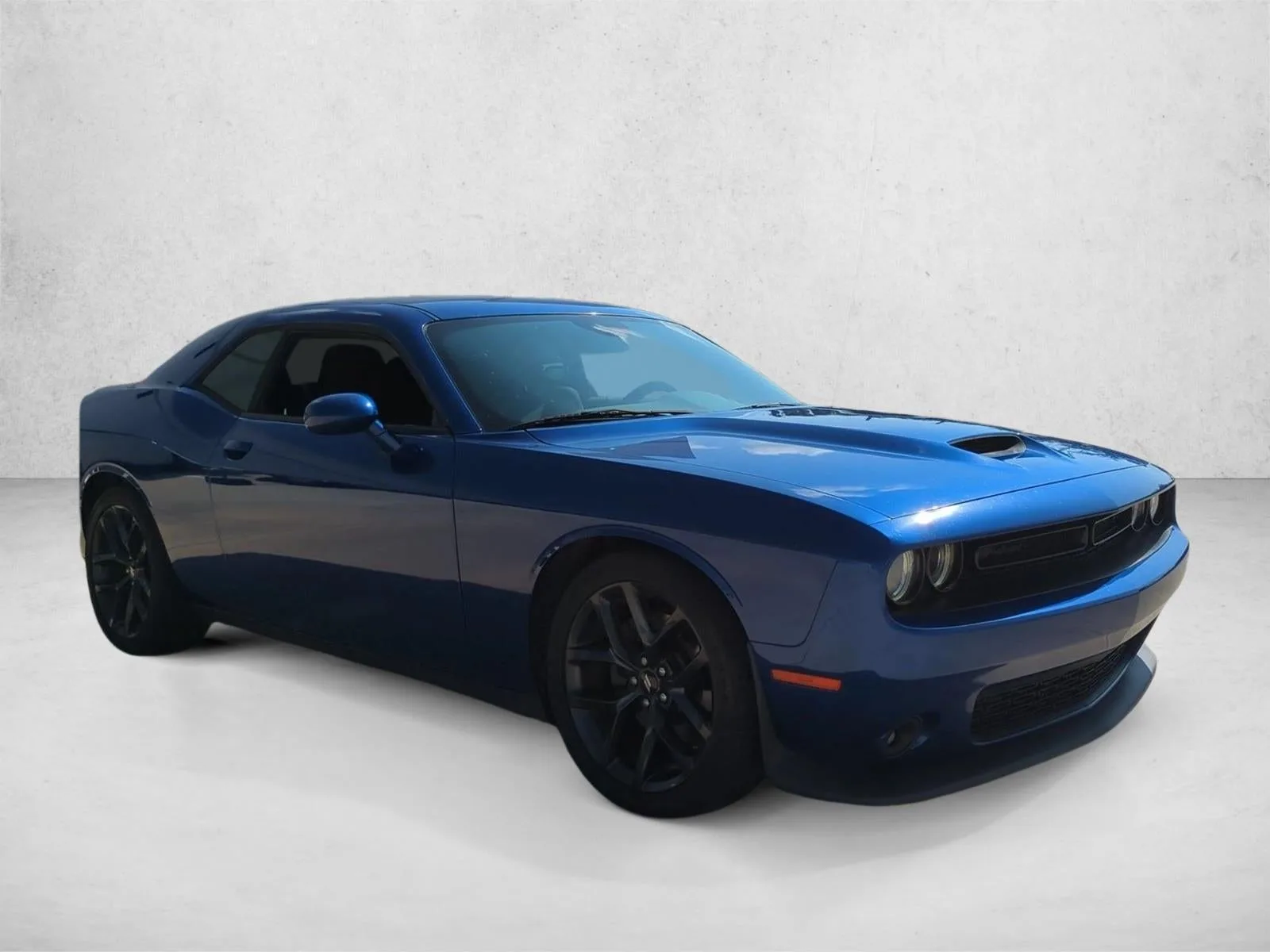 2019 Dodge Challenger GT RWD photo 3