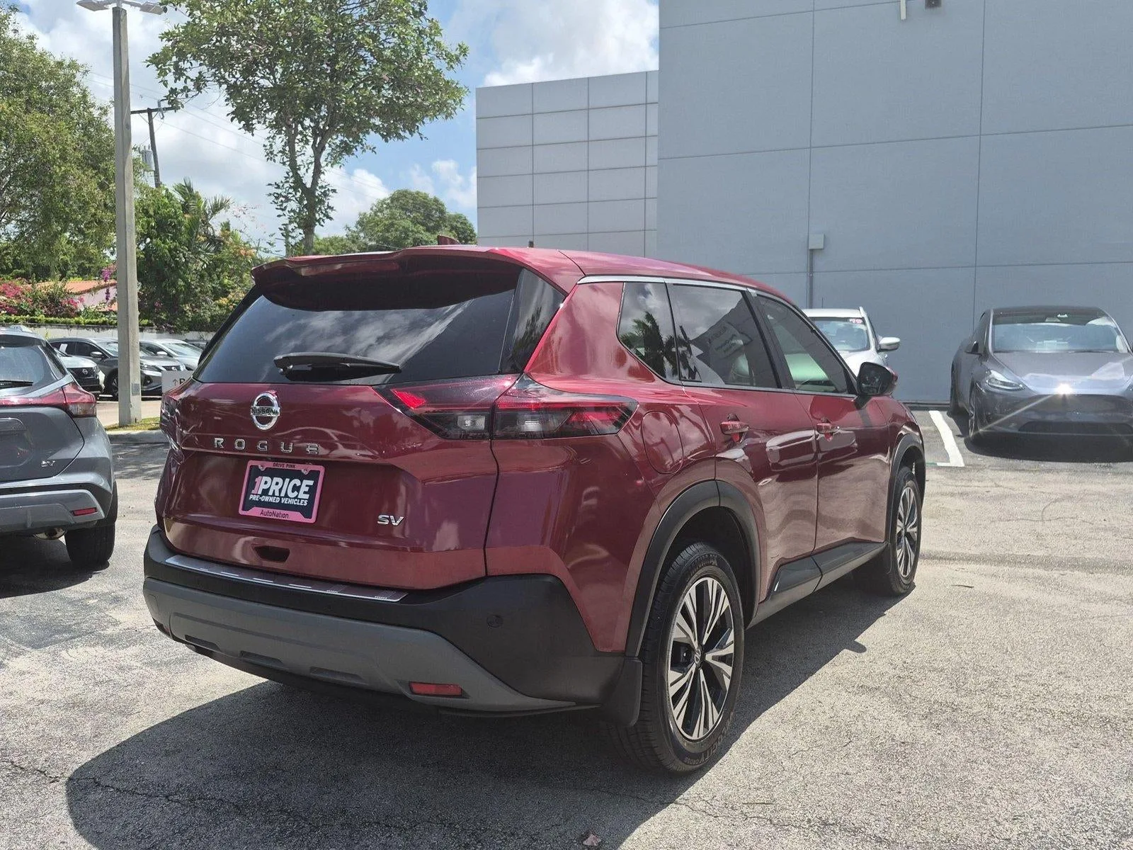 2021 Nissan Rogue FWD SV photo 5