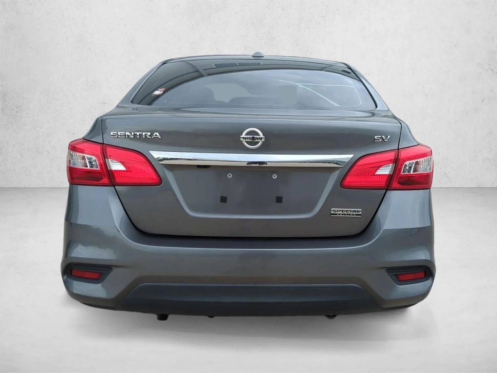 2019 Nissan Sentra SV CVT photo 6