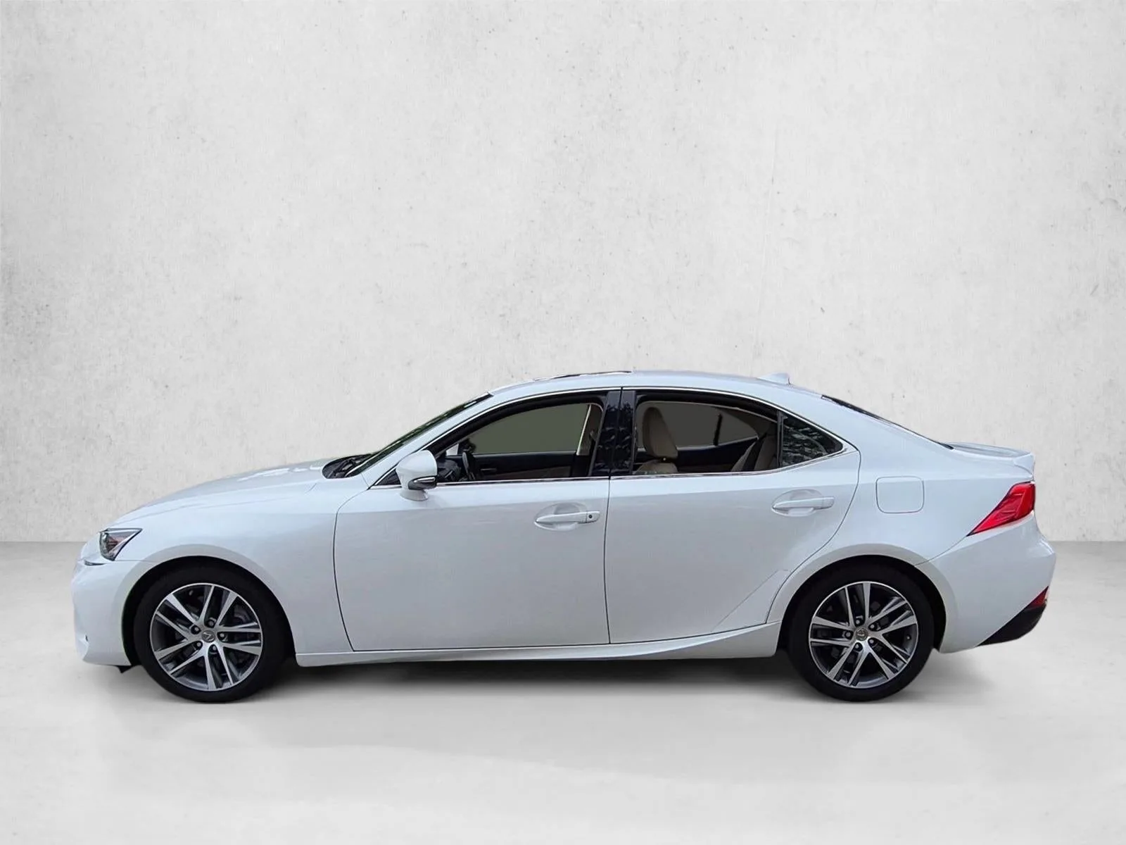 2020 Lexus IS 300 RWD photo 5