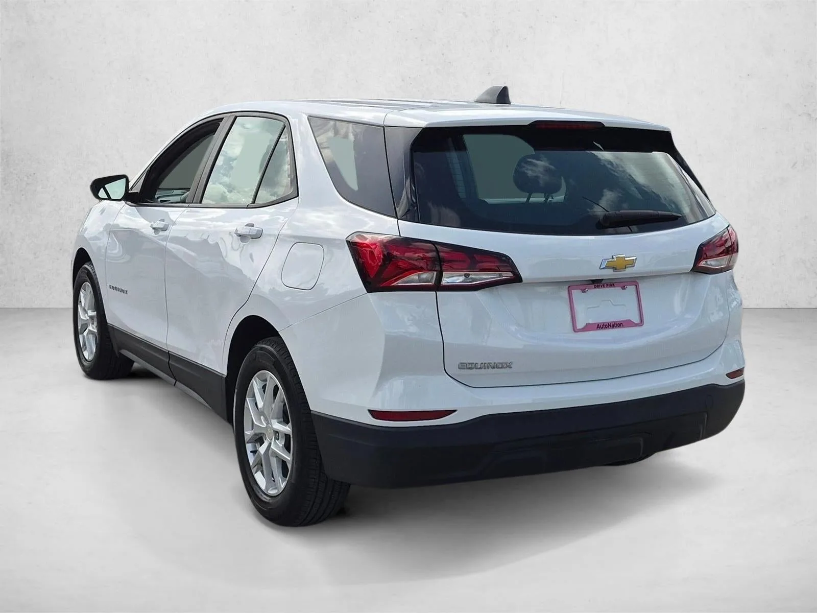 2024 Chevrolet Equinox FWD LS photo 7