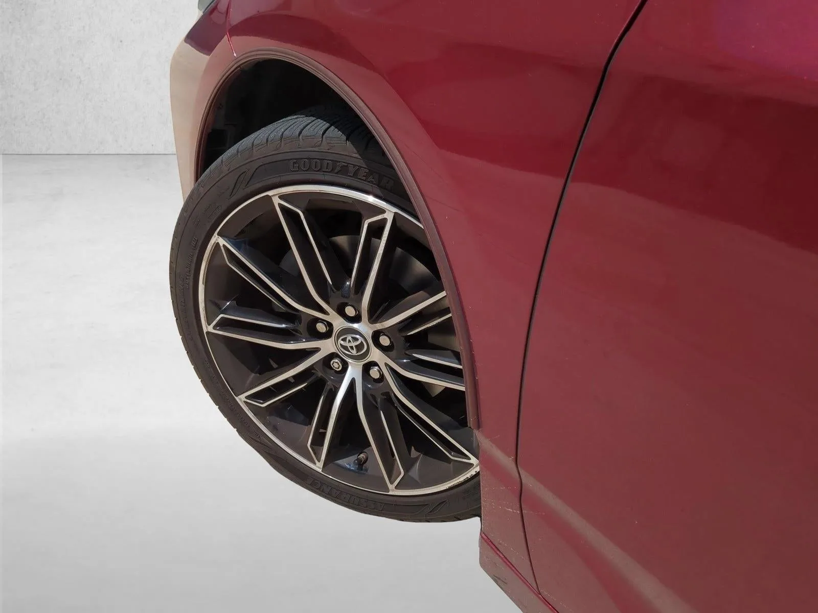 2019 Toyota Avalon Touring (GS) photo 10