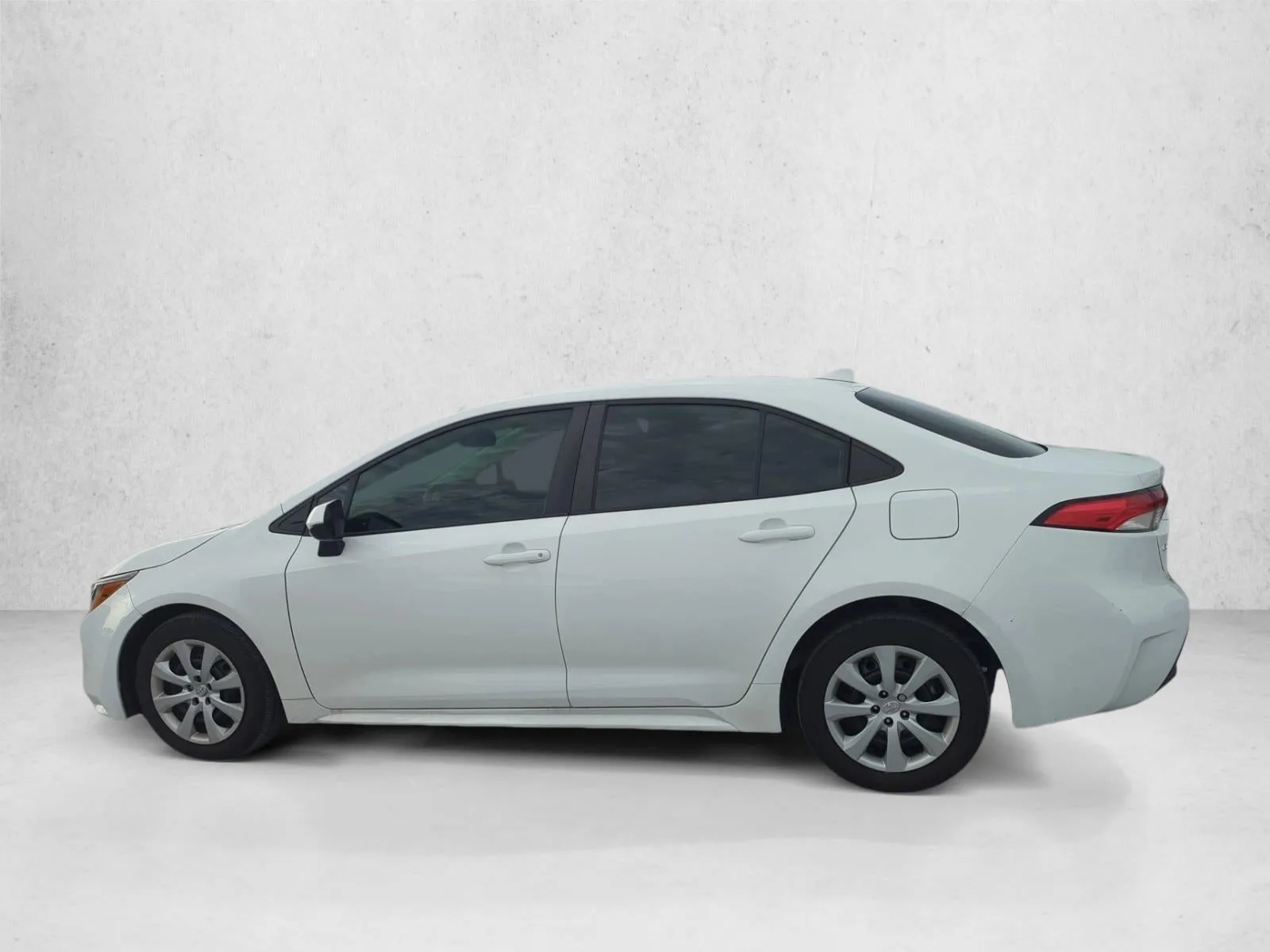 2024 Toyota Corolla LE CVT (Natl) photo 5