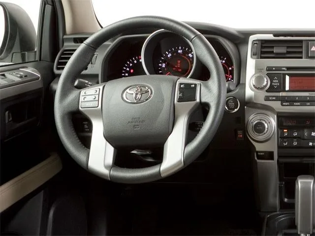 2012 Toyota 4Runner RWD 4dr V6 SR5 (Natl) photo 12