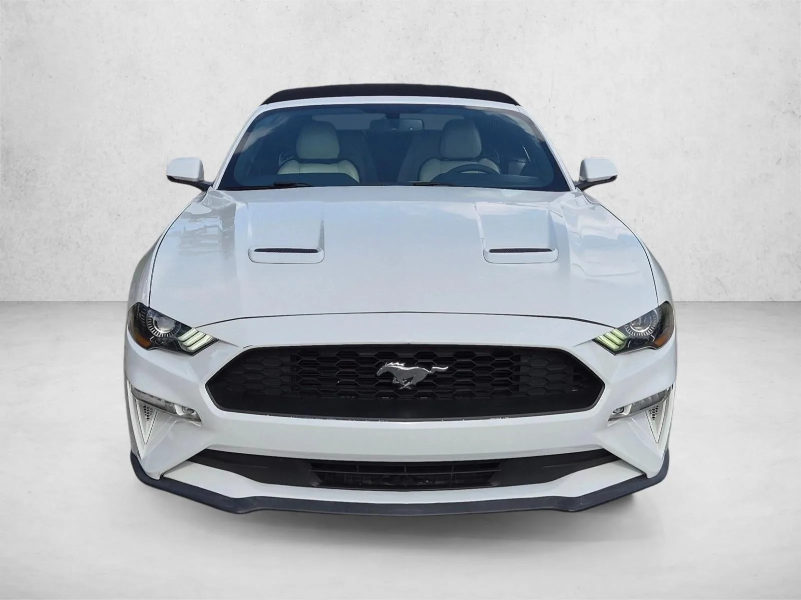 2019 Ford Mustang EcoBoost Premium Convertible photo 2