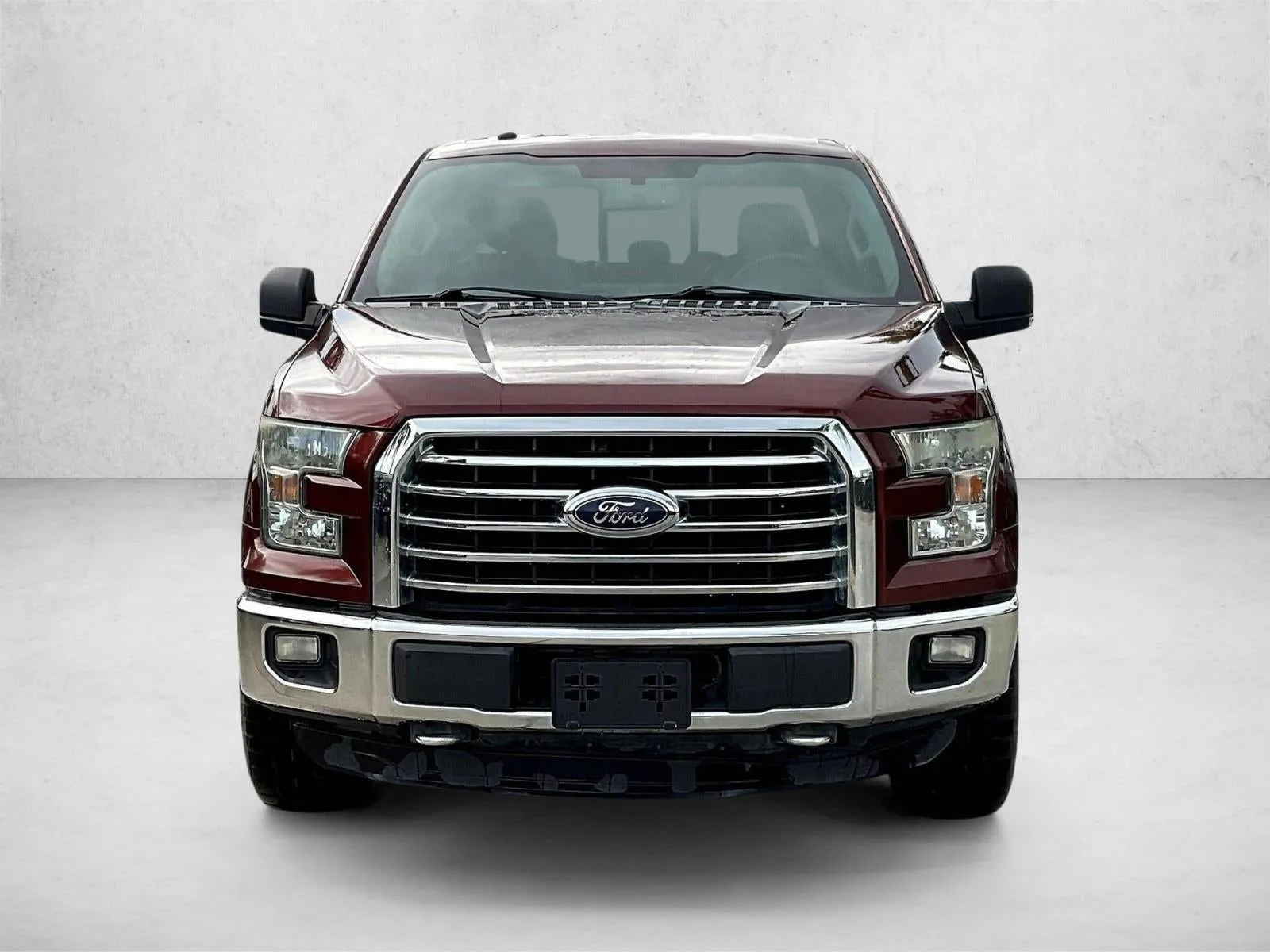 2016 Ford F-150 4WD SuperCrew 5-1/2 Ft Box XLT photo 3