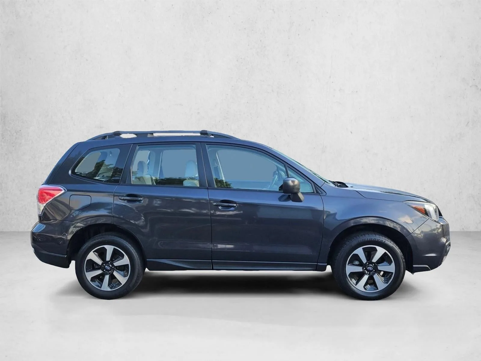 2018 Subaru Forester Base photo 4