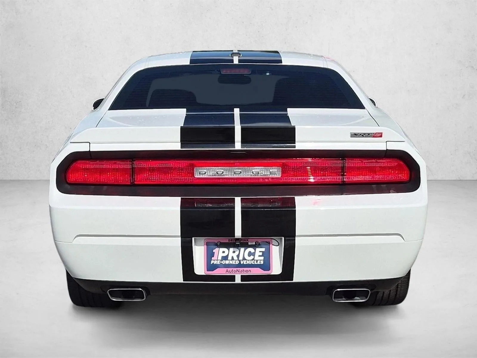 2012 Dodge Challenger SRT8 392 photo 7