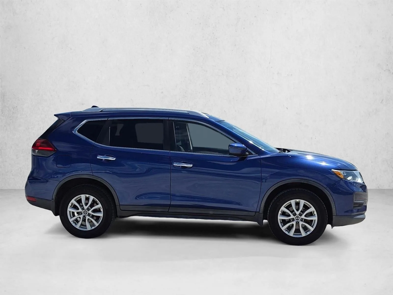 2020 Nissan Rogue AWD SV photo 4