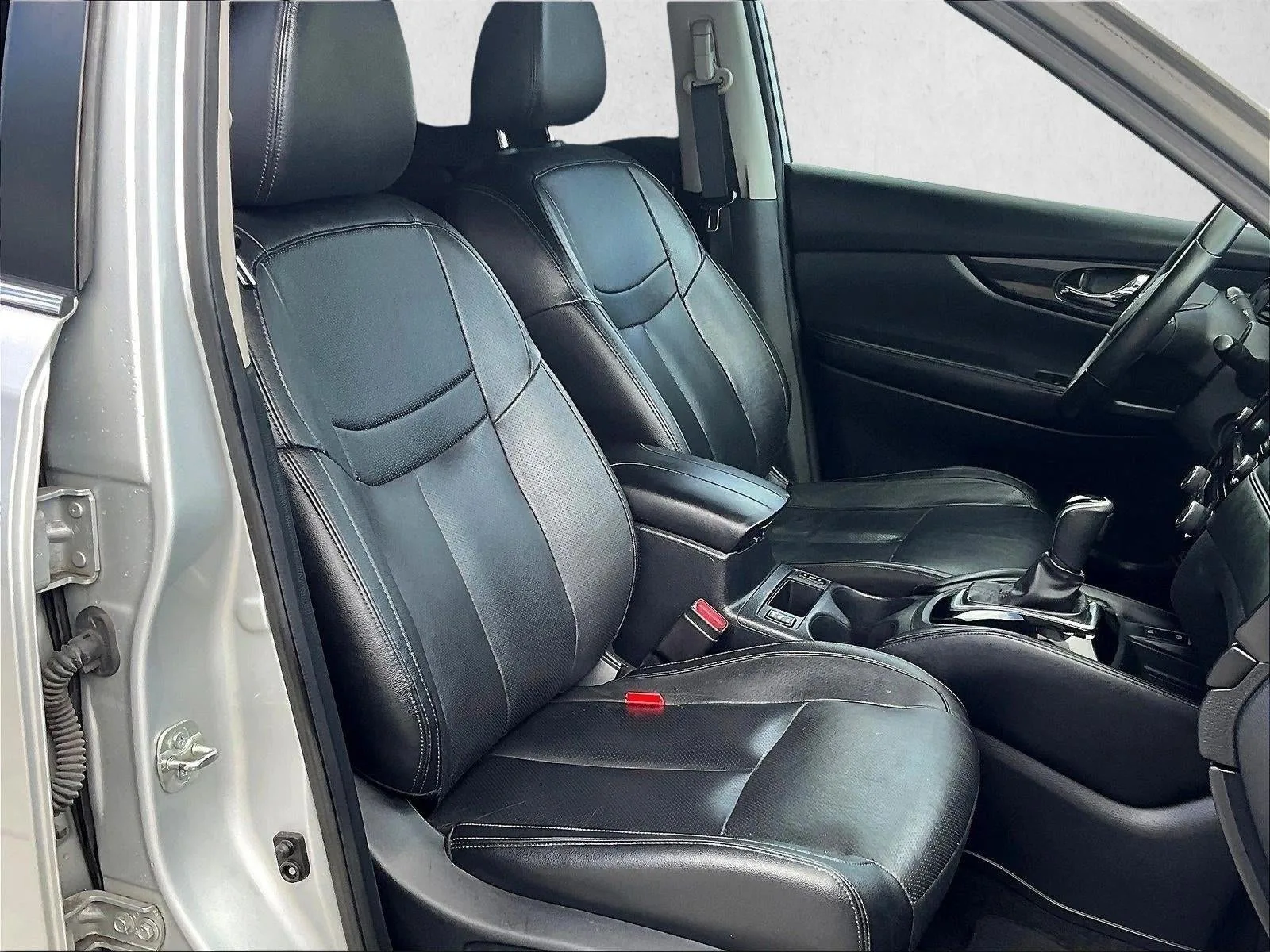 2020 Nissan Rogue FWD SL photo 7