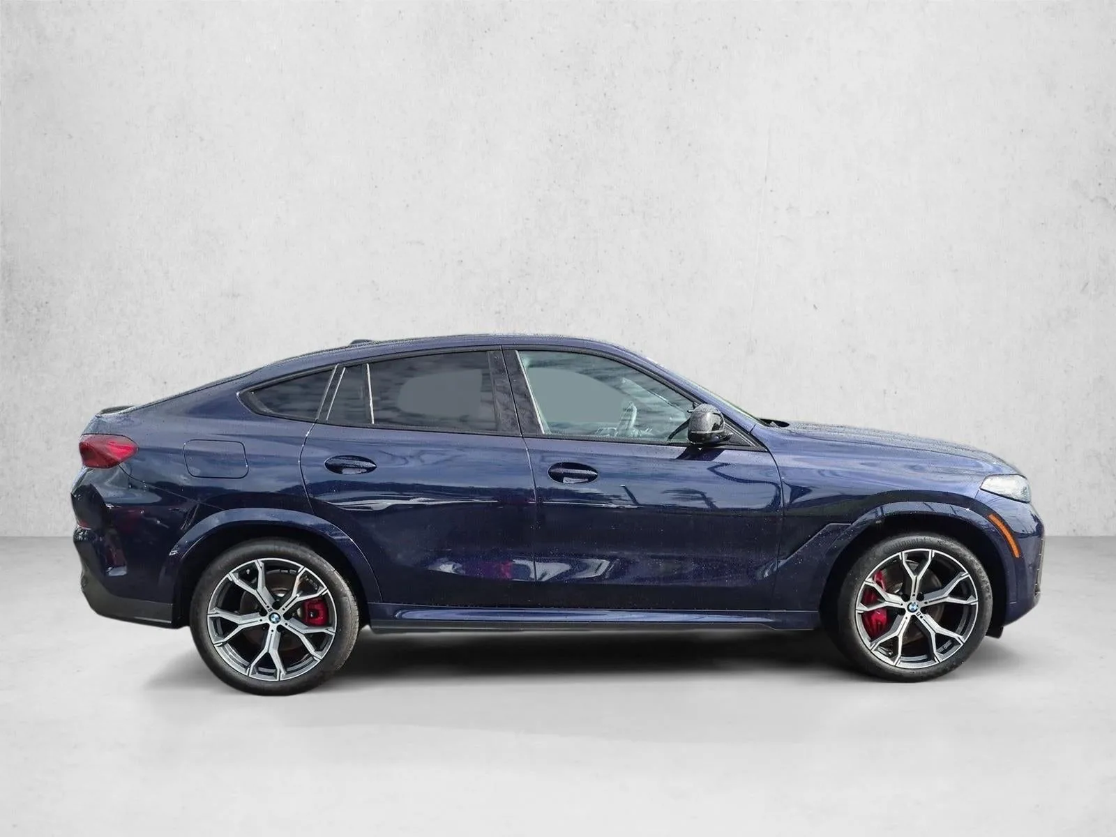2024 BMW X6 M60i photo 4