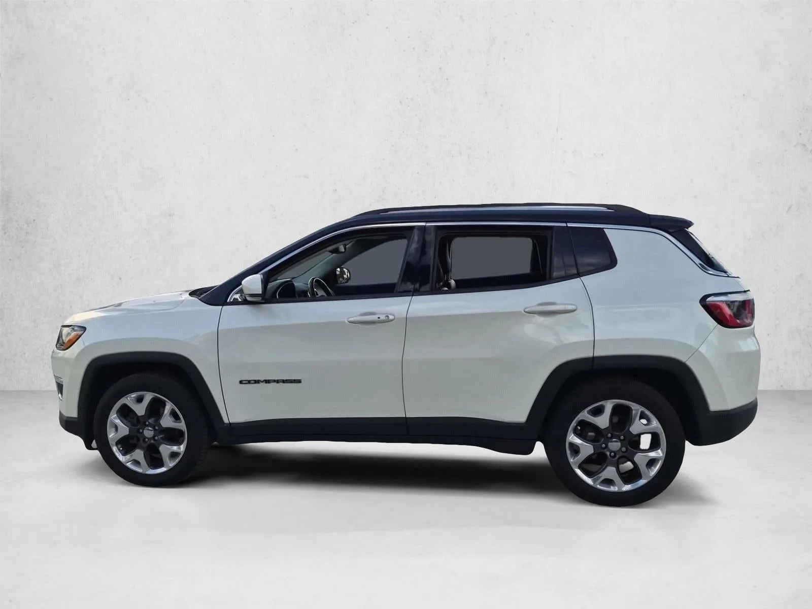 2019 Jeep Compass Limited FWD photo 9