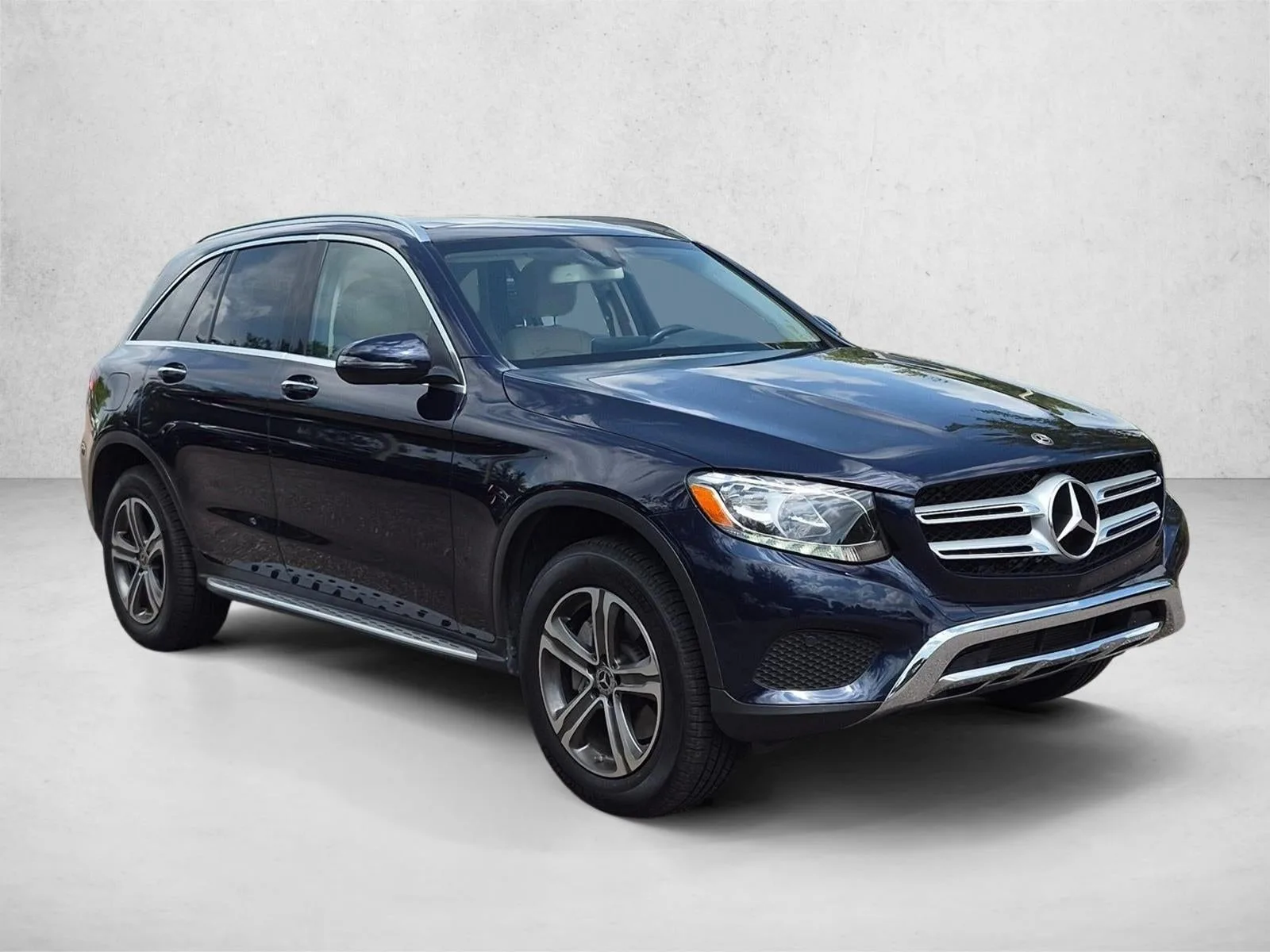 2018 Mercedes-Benz GLC GLC 300 4MATIC® SUV photo 3