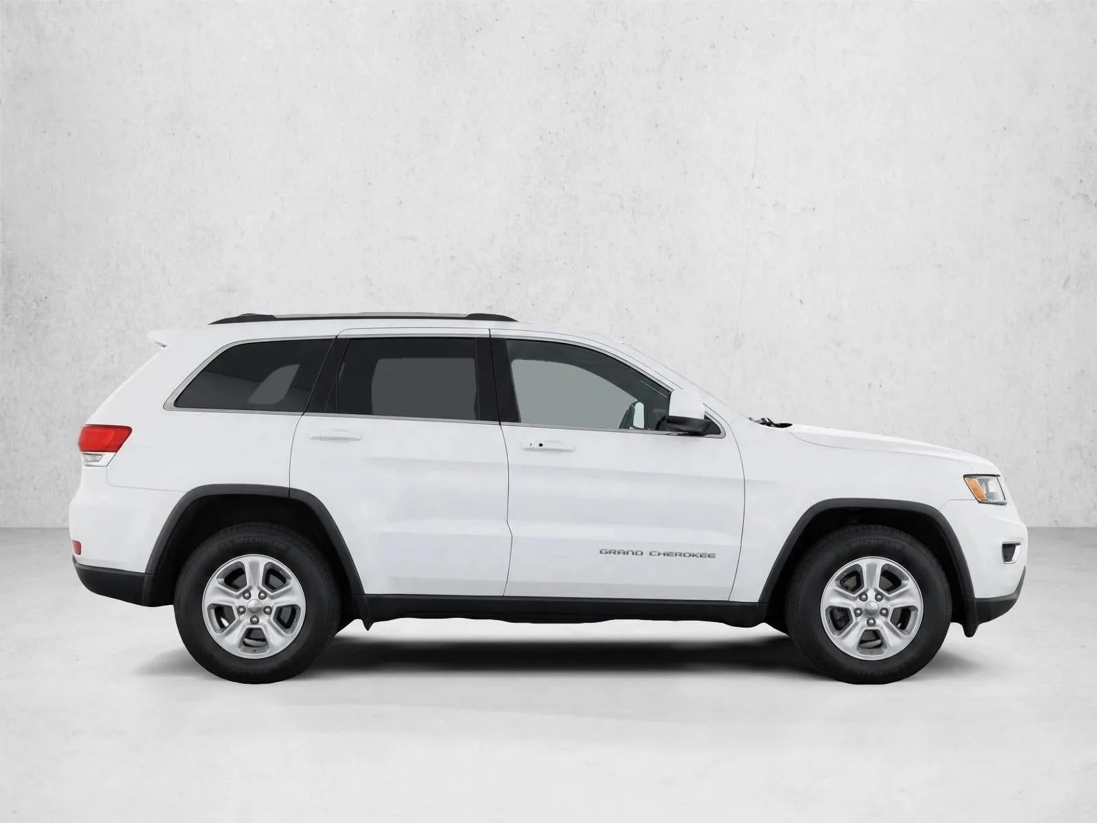 2014 Jeep Grand Cherokee RWD 4dr Laredo photo 8