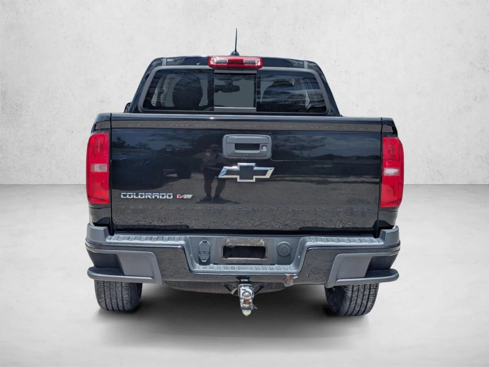2017 Chevrolet Colorado Crew Cab Short Box 4-Wheel Drive Z71 photo 6