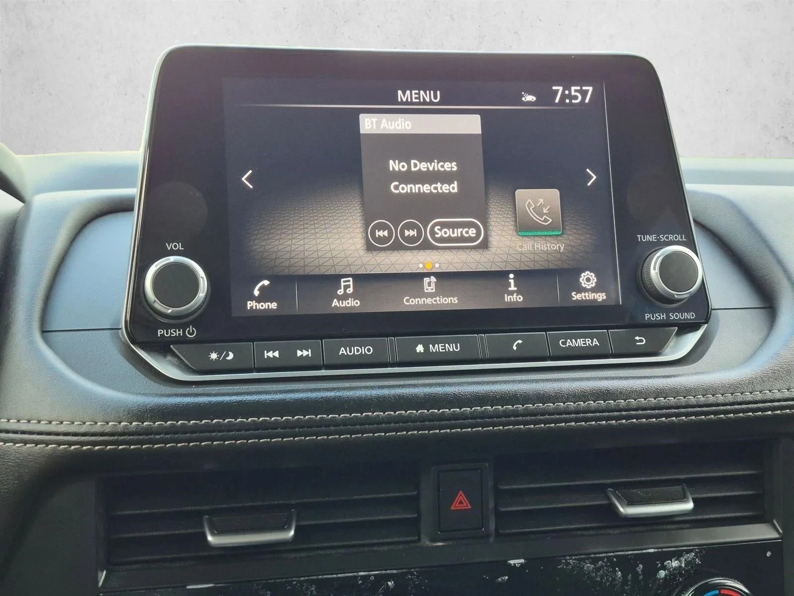2024 Nissan Rogue FWD SV photo 12