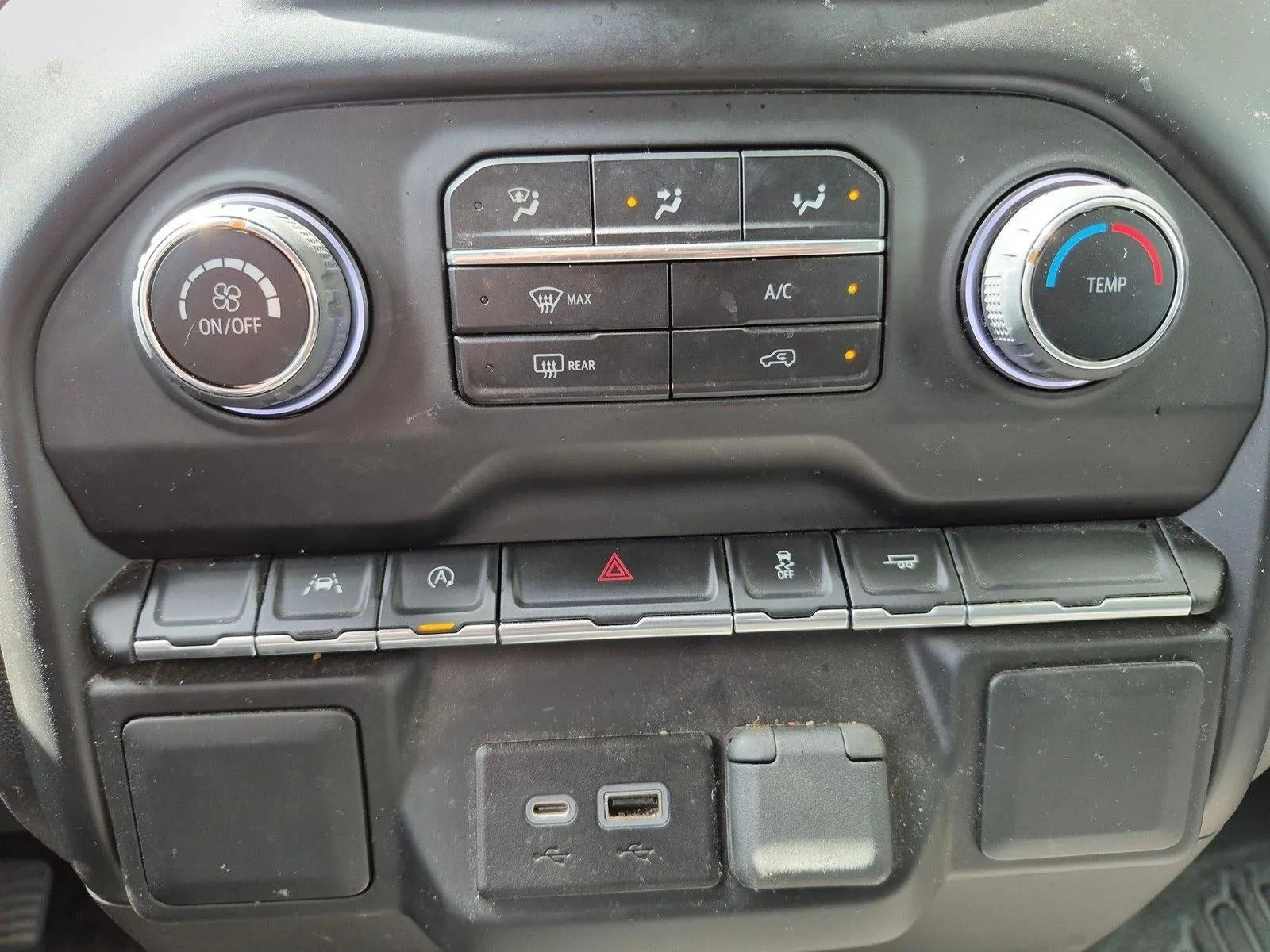 2023 Chevrolet Silverado 1500 WT photo 11