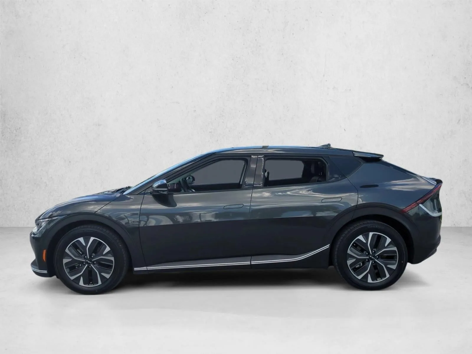 2022 Kia EV6 Light RWD photo 9