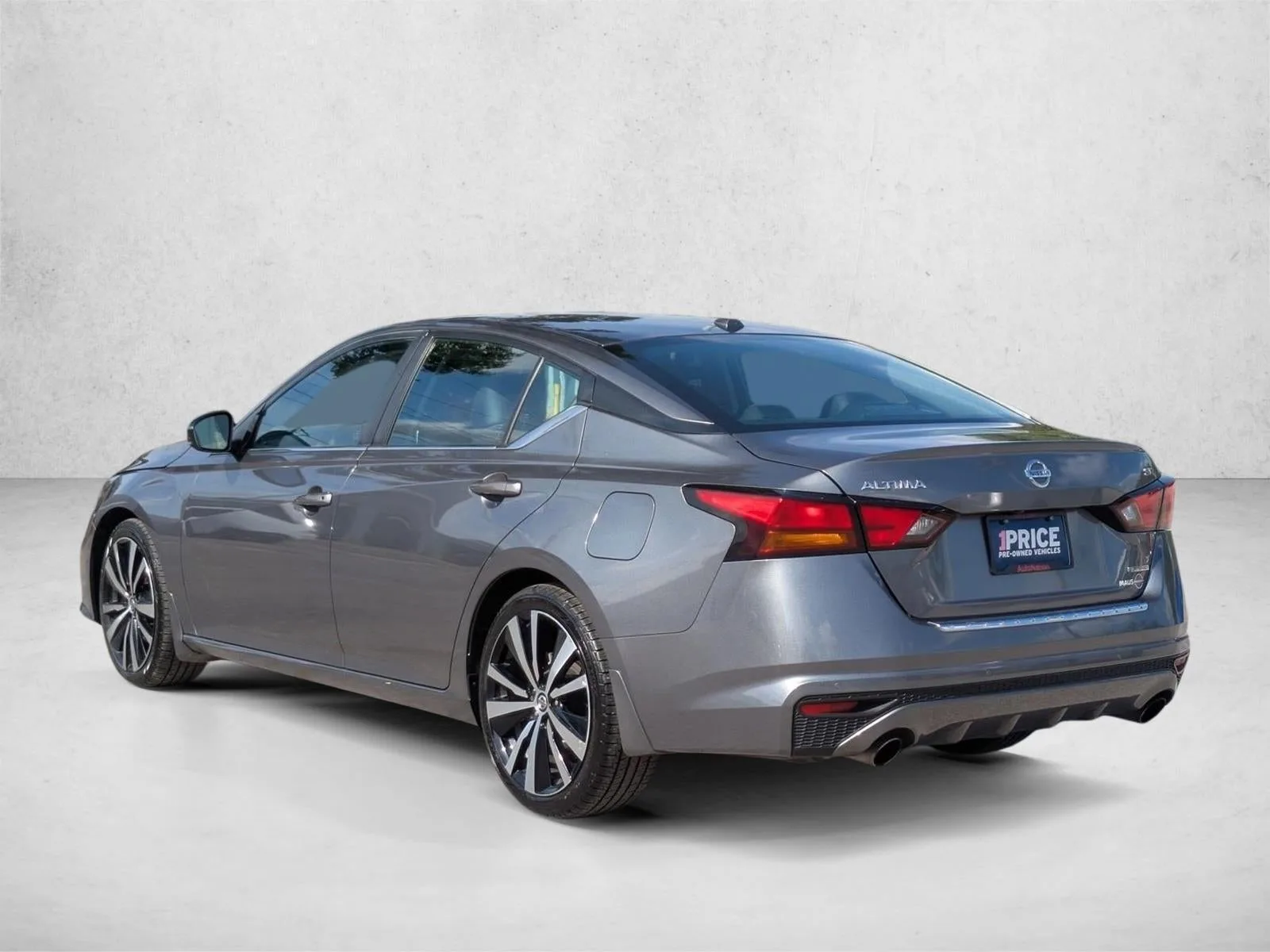 2022 Nissan Altima 2.0 SR Sedan photo 8