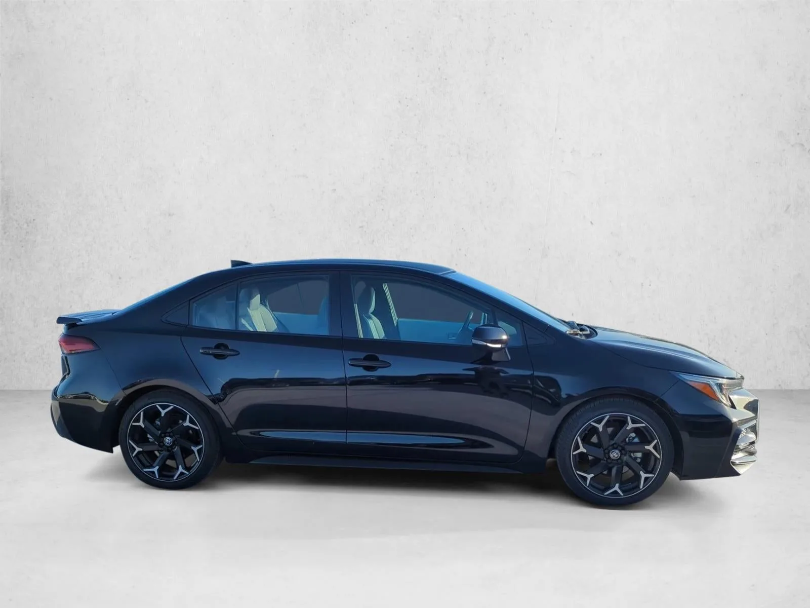 2025 Toyota Corolla FX CVT (Natl) photo 4
