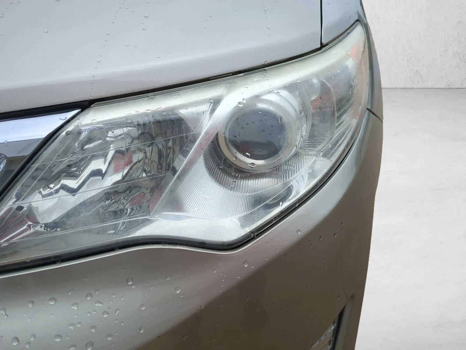 2014 Toyota Camry 4dr Sdn I4 Auto XLE (Natl) *Ltd Avail* photo 9