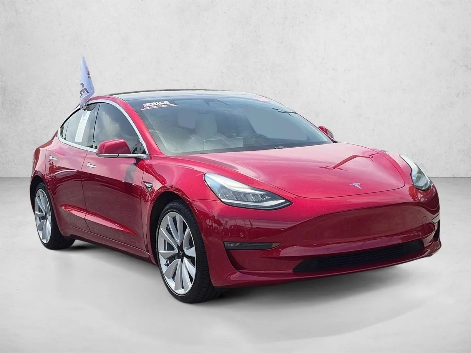 2018 Tesla Model 3 Long Range photo 3