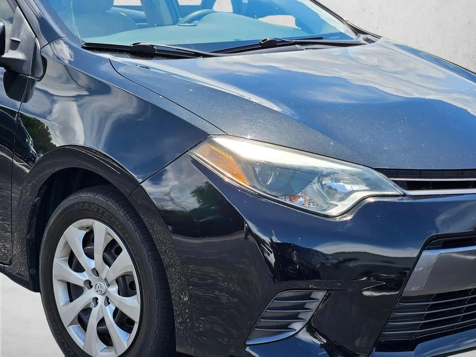 2016 Toyota Corolla 4dr Sdn CVT Auto LE (Natl) photo 5