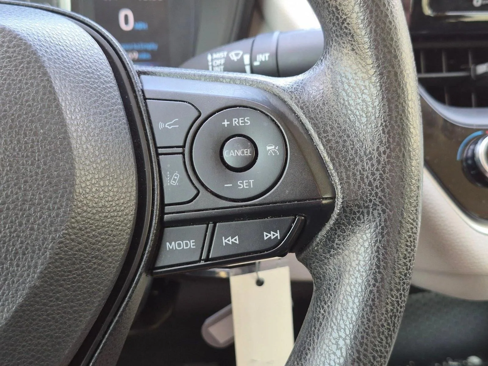2022 Toyota Corolla LE CVT (Natl) photo 5