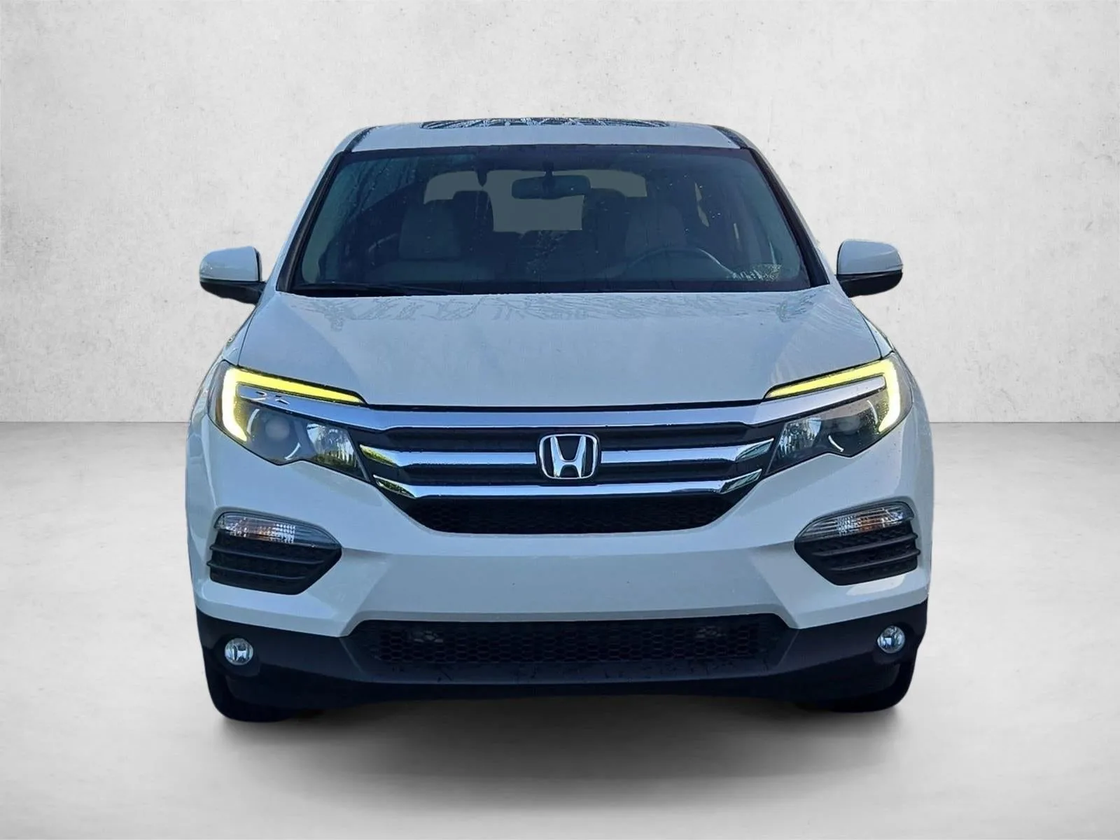 2017 Honda Pilot EX-L AWD photo 2