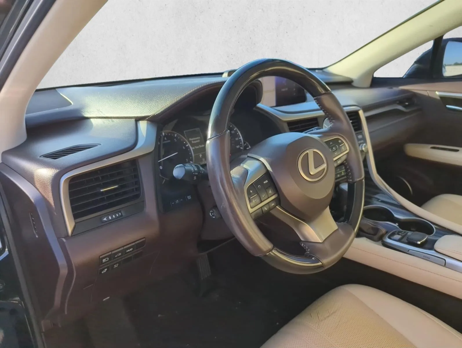 2016 Lexus RX 350 FWD 4dr photo 12