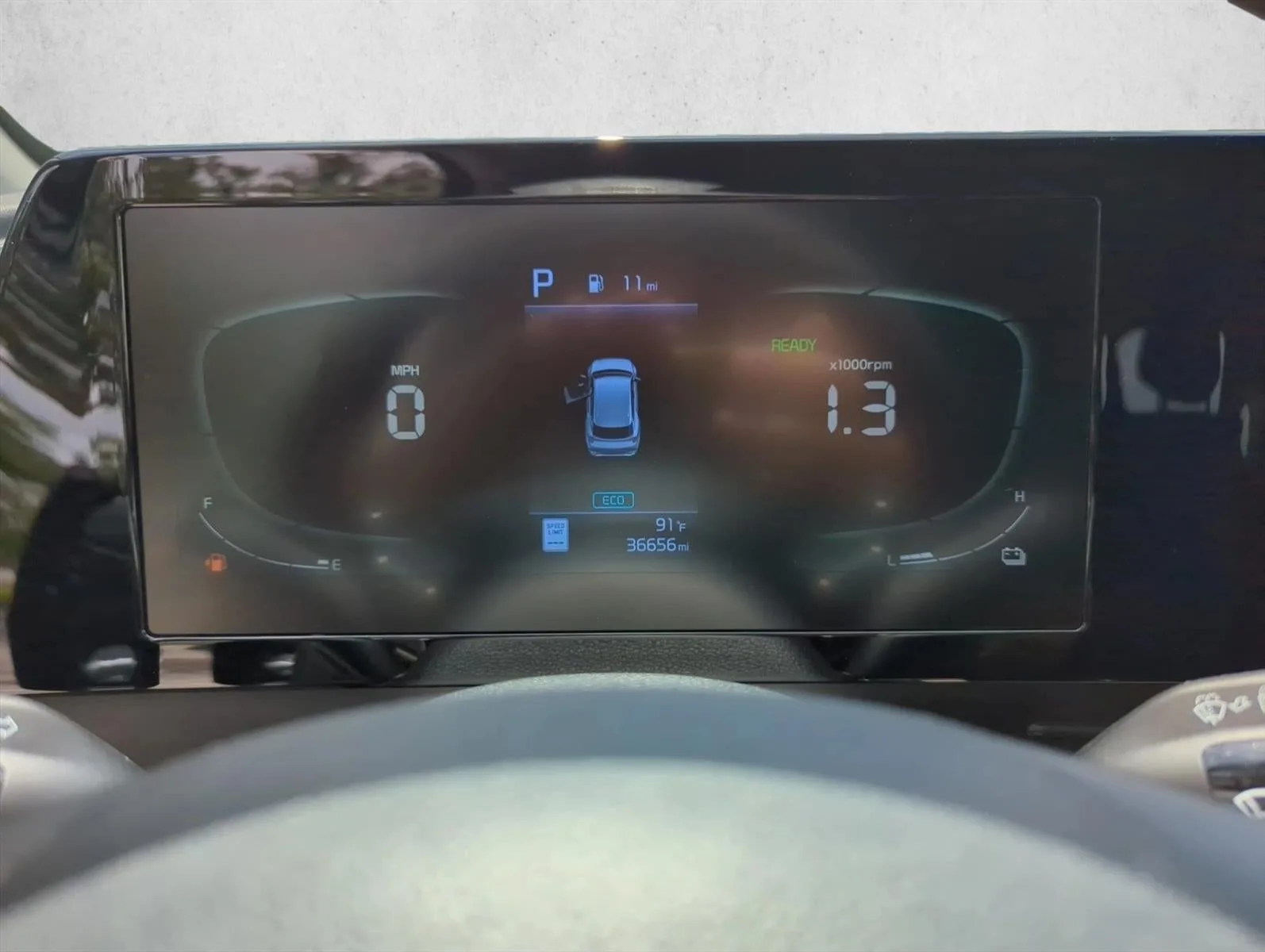 2024 Kia Sportage Hybrid LX FWD photo 9