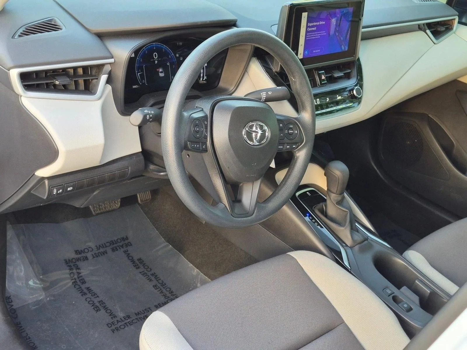 2026 Toyota Corolla LE CVT (Natl) photo 9