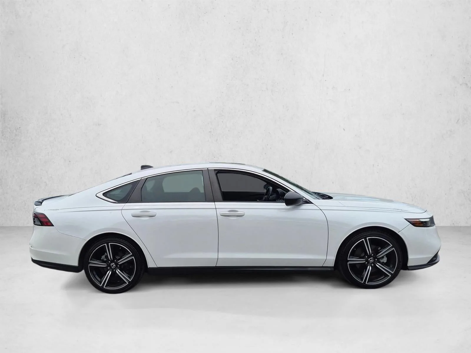 2023 Honda Accord Hybrid Sport photo 4
