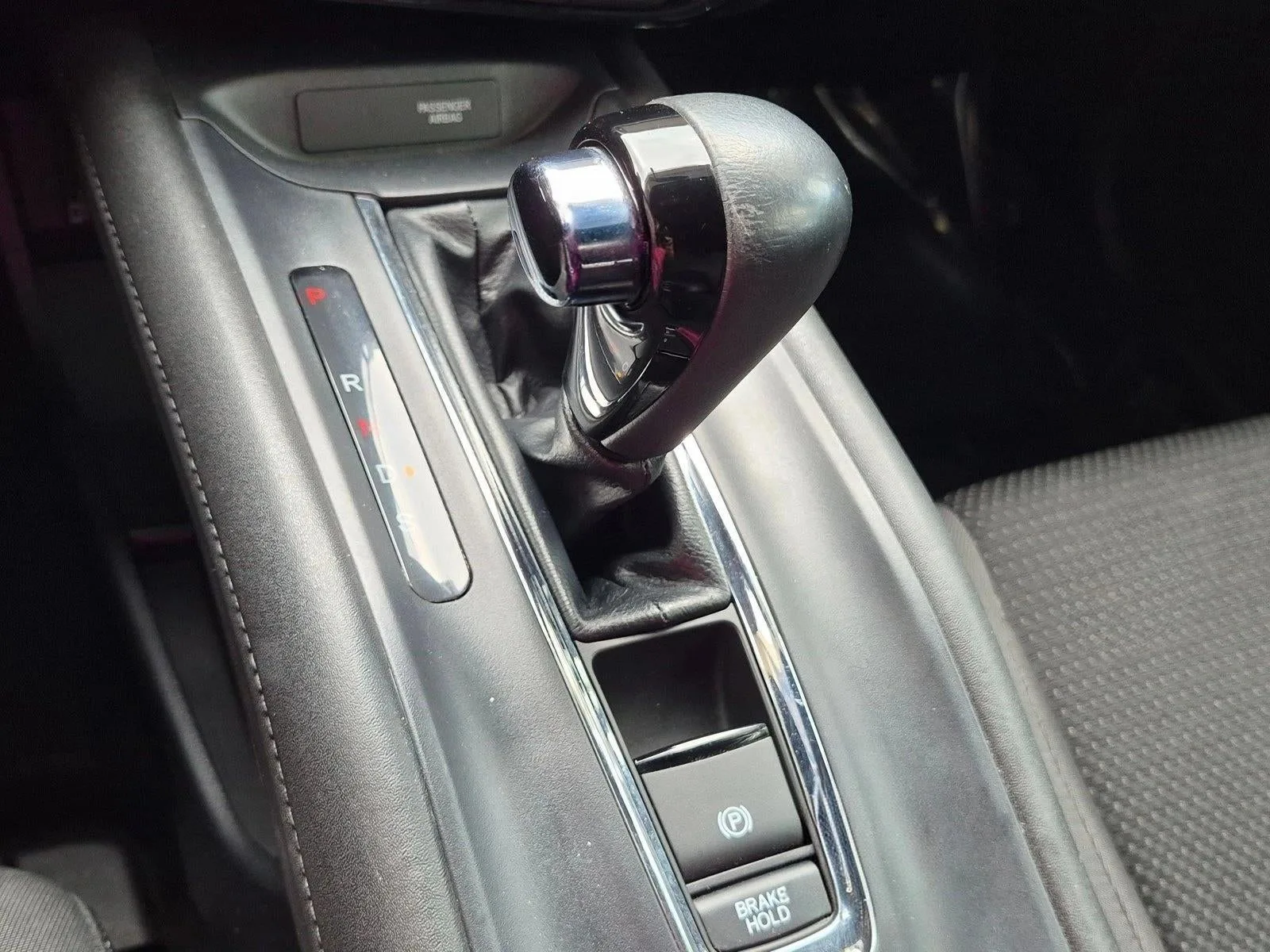 2022 Honda HR-V Sport 2WD CVT photo 11