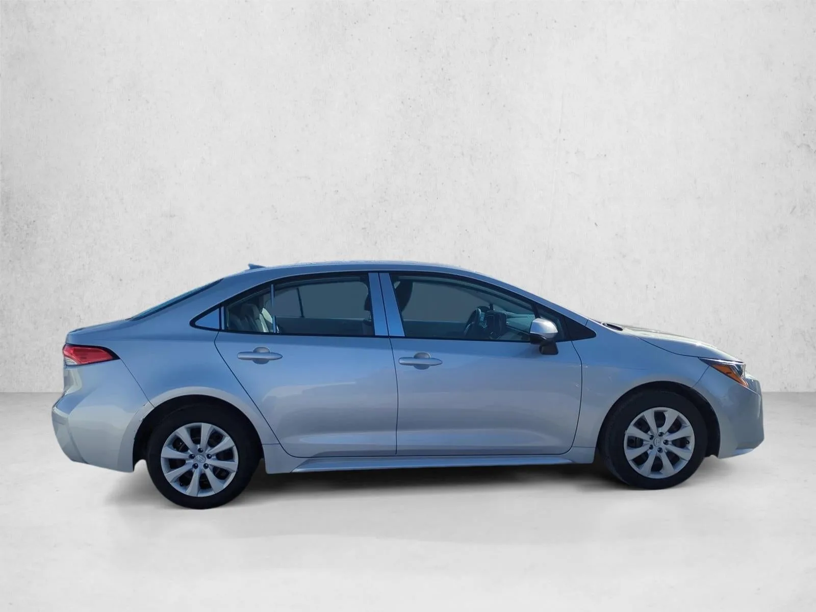 2024 Toyota Corolla LE CVT (Natl) photo 4