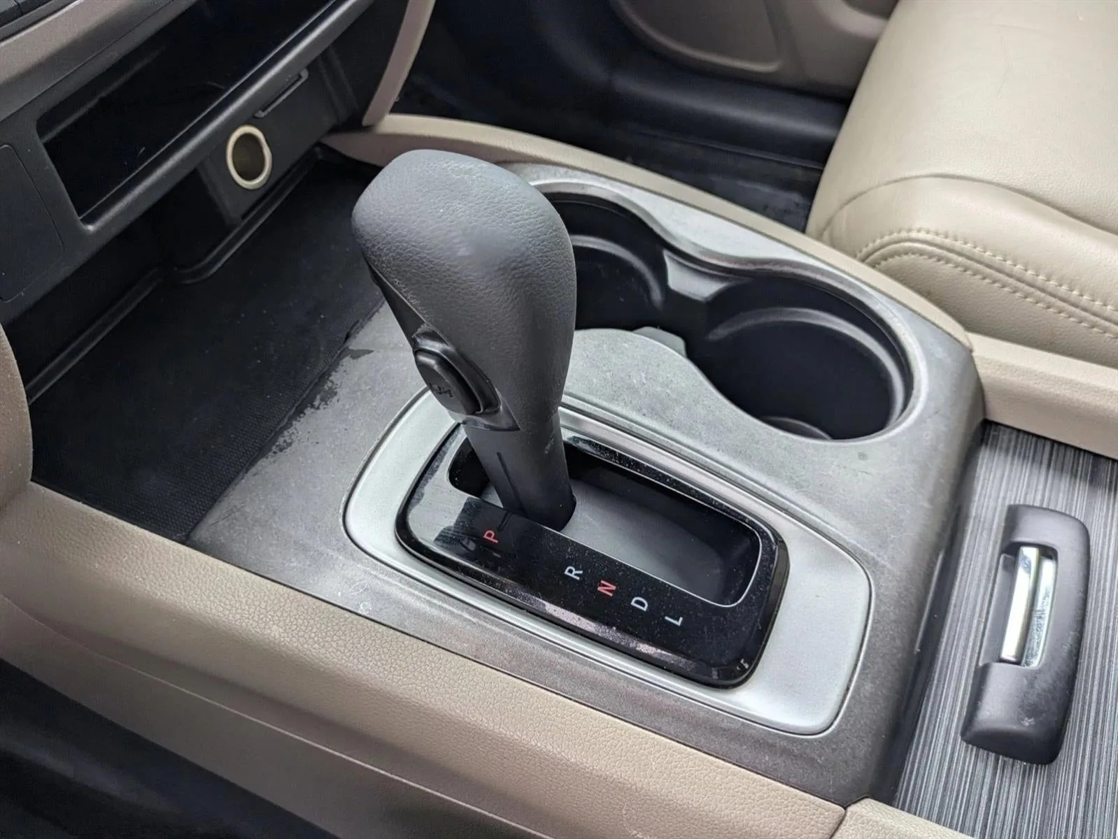 2017 Honda Pilot LX 2WD photo 12