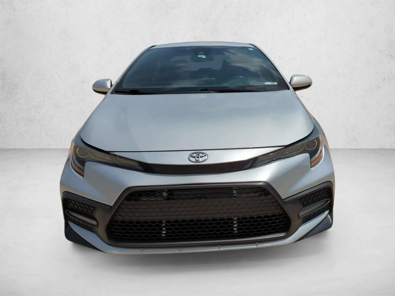 2020 Toyota Corolla SE CVT (Natl) photo 2