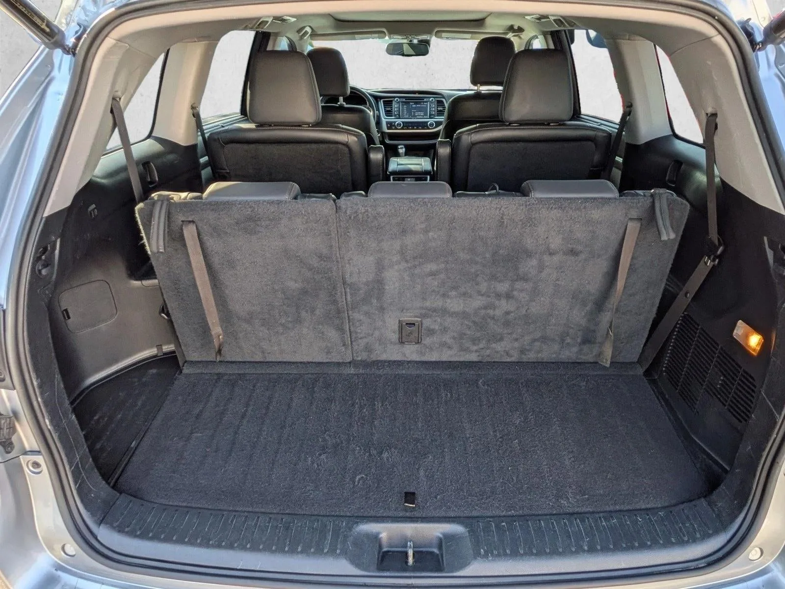 2015 Toyota Highlander AWD 4dr V6 Limited Platinum (Natl) photo 6