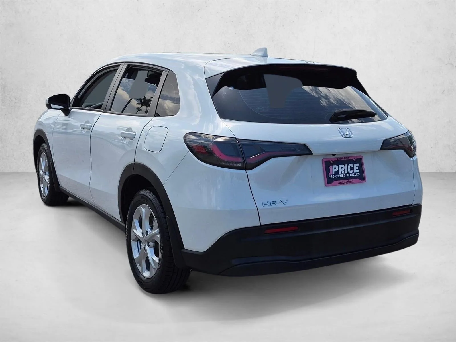 2024 Honda HR-V LX 2WD CVT photo 7