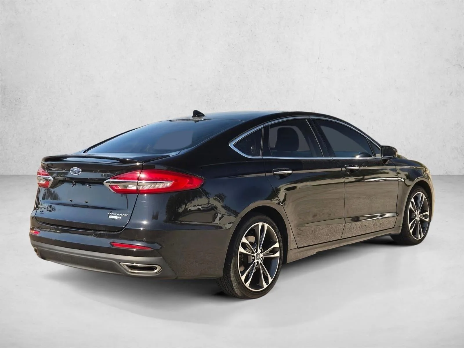 2019 Ford Fusion Titanium AWD photo 5