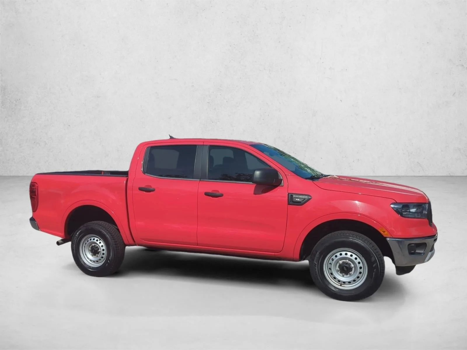 2022 Ford Ranger XL 2WD SuperCrew 5' Box photo 4