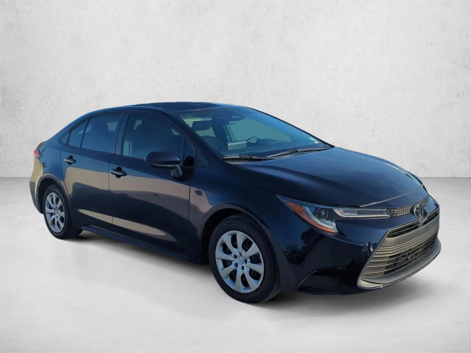 2024 Toyota Corolla LE CVT (Natl) photo 3