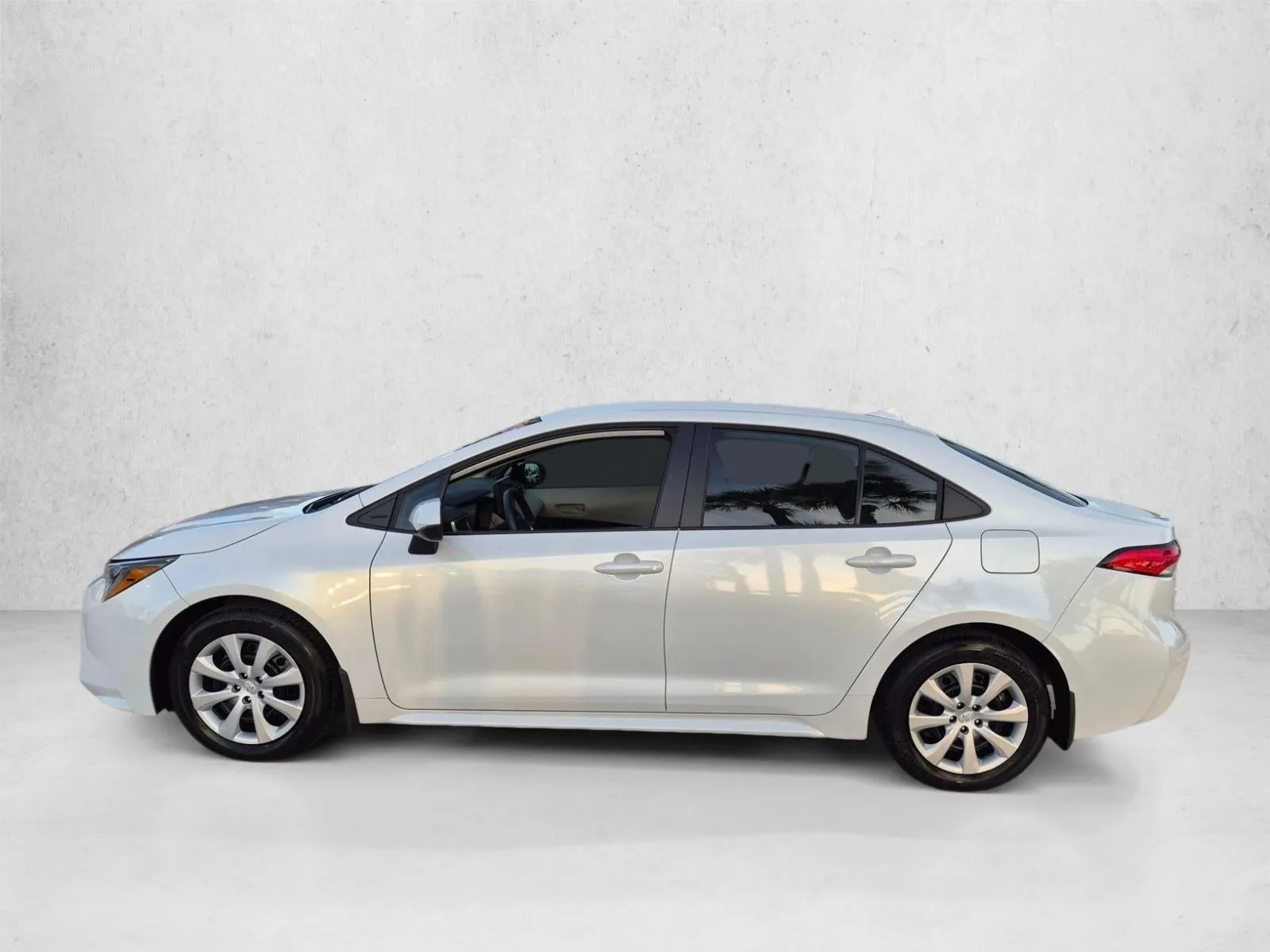 2026 Toyota Corolla LE CVT (Natl) photo 8